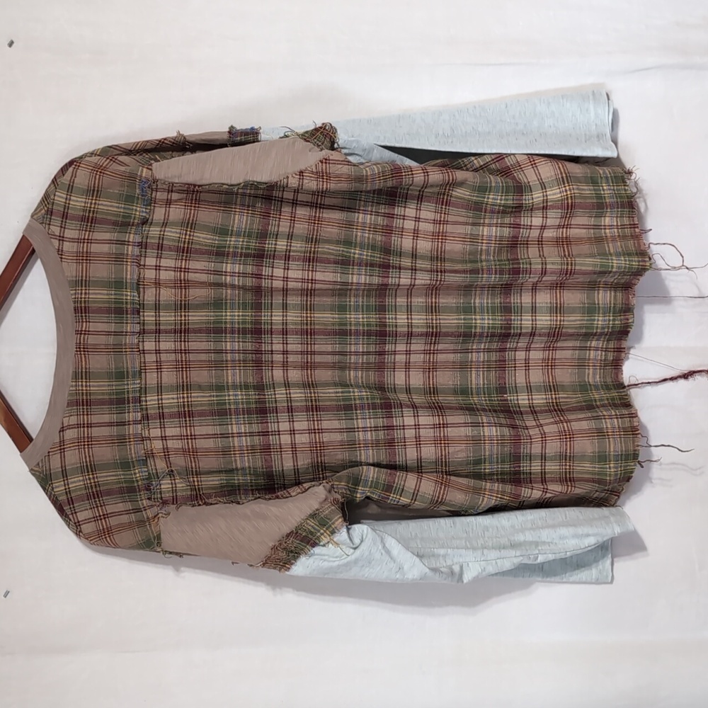 Shein Tan Varsity Patchwork Distressed Layered Lo… - image 5